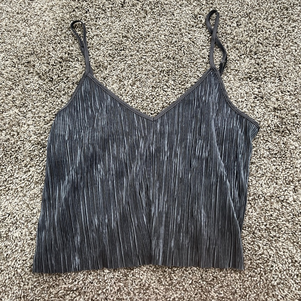 Victoria’s Secret Metallic Gray Pleated Cropped Tank Top - Picture 2 of 4